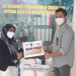 BULOG PEDULI COVID-19, GELONTORKAN APD KE WISMA ATLET