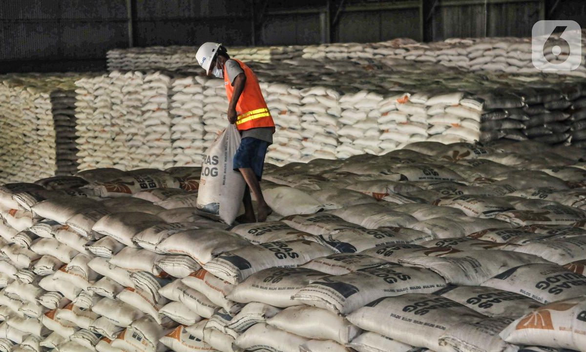 Perum BULOG Serap 1,13 Juta Ton Beras dari Petani per Oktober 2021