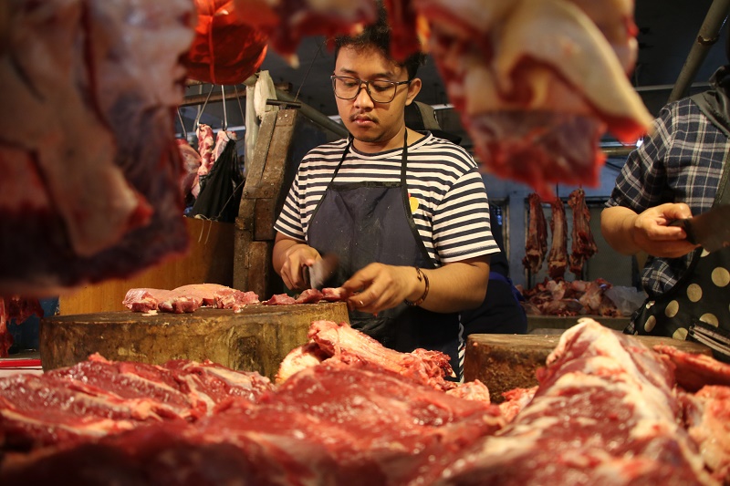 BULOG Sulteng Tambah 14 Ton Daging Kerbau Beku untuk Iduladha