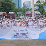 BULOG BERANGKATKAN 300 PESERTA MUDIK GRATIS BUMN 2023