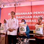 PRESIDEN JOKOWI : DATA PENERIMA BANTUAN PANGAN BULOG DITAMBAH 8 PERSEN