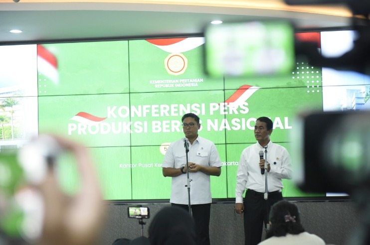 Serapan Beras BULOG Capai 1,8 Juta Ton Tanpa Impor Jan – Mei, Tertinggi Selama 57 Tahun, Total Stok 3,5 Juta Ton