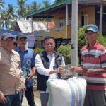 Petani Jual 38 Ton Gabah ke BULOG Wajo