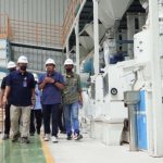 SERAPAN BERAS BULOG JATIM TEMBUS SETENGAH JUTA TON