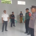 Kapolsek Wungu, AKP Agus Priyanto, Pantau Langsung Penyaluran Bantuan Pangan Beras Bulog di Kecamatan Wungu