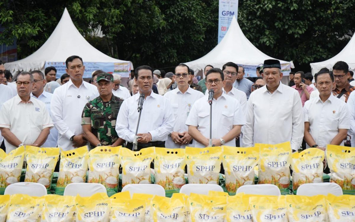 Perum BULOG Gelar Gerakan Pangan Murah Serentak, Salurkan 43 Ribu Ton Beras SPHP untuk Rayakan HUT ke-80 RI