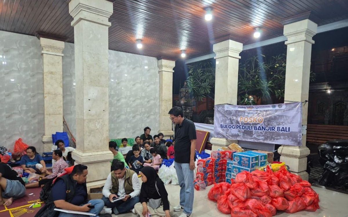 BULOG Gerak Cepat Salurkan Bantuan & Dirikan Posko Bencana untuk Korban Banjir di Bali