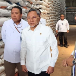 Menko Pangan Tinjau Gudang BULOG Sunter, Pastikan Stok Beras Aman untuk Wilayah Bencana