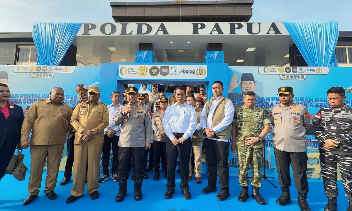 Jelang Nataru, BULOG Gelontorkan Ribuan Ton Beras SPHP ke 42 Kabupaten/Kota di Papua Raya