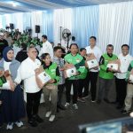 BULOG dan Kemenko Pangan Dukung Program Penjualan Pangan Murah bagi Komunitas Ojek Online di Tangerang