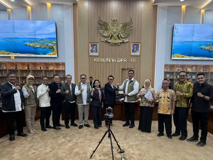 BULOG Paparkan Peran Strategisnya di Wilayah Bencana dan Dukung KDMP dalam RDP Komisi VI