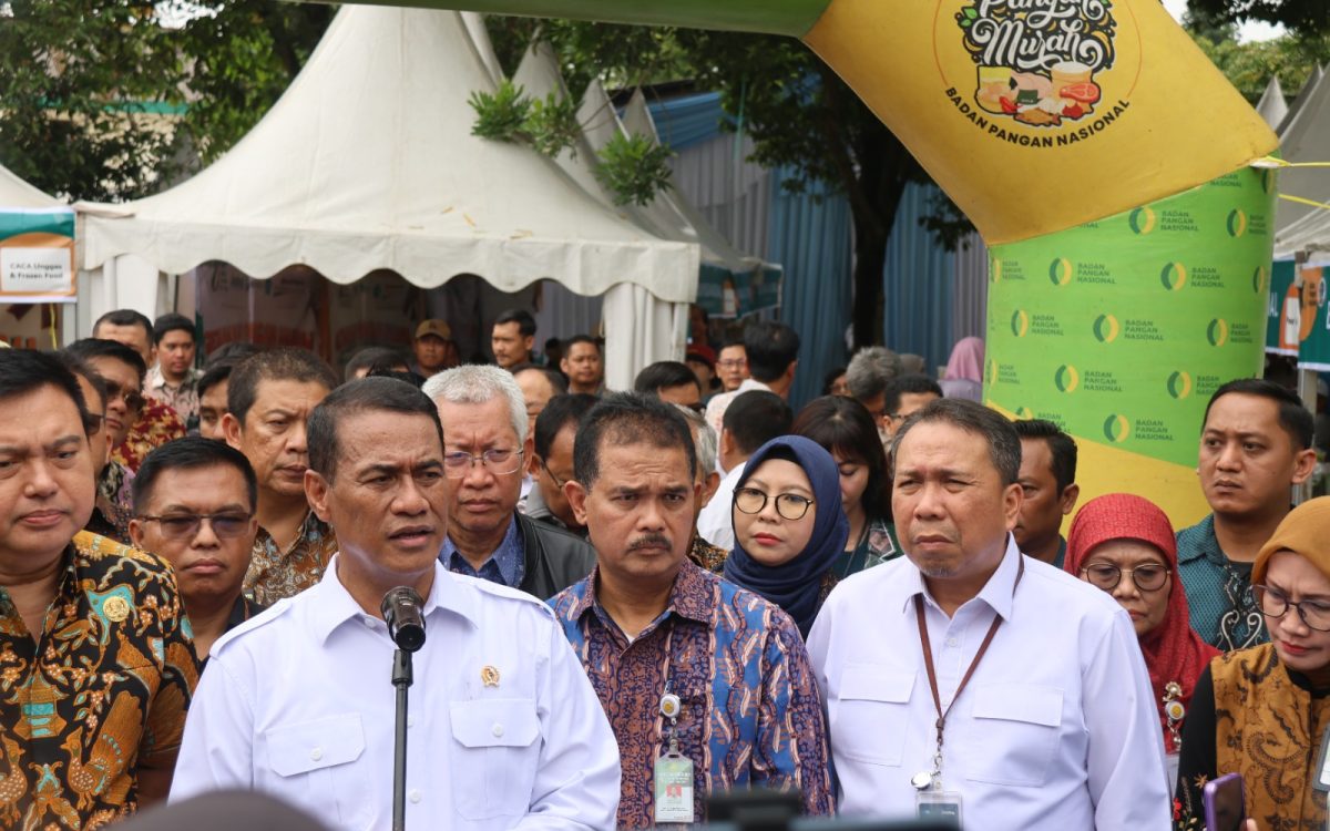 BULOG DAN BAPANAS GELAR GERAKAN PANGAN MURAH (GPM) SERENTAK DI 1.218 LOKASI JELANG HBKN