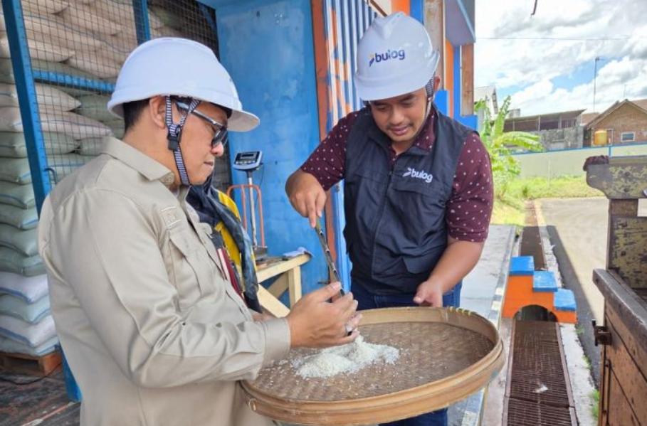 Stok Beras di Banyuwangi Surplus, BULOG Diminta Usulkan Penambahan Kapasitas Gudang