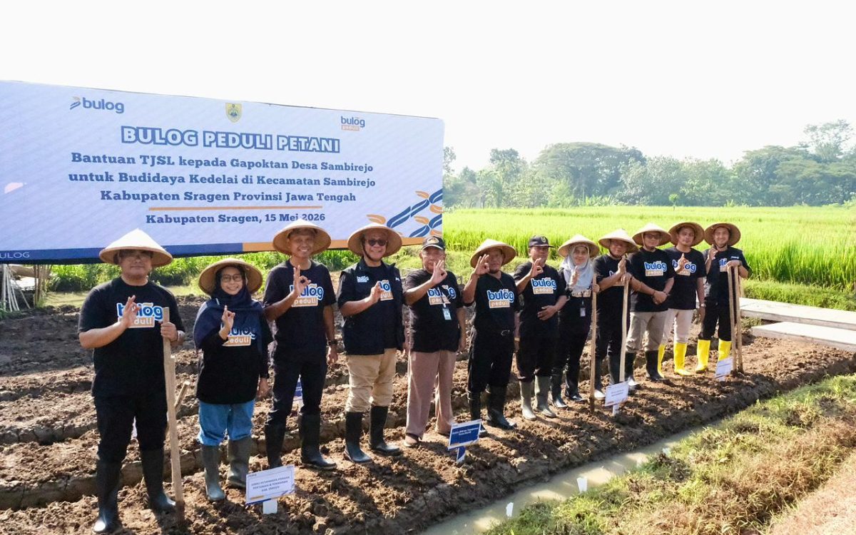 BULOG Dukung Pengembangan Budidaya Kedelai melalui Program TJSL BULOG Peduli Petani di Sragen