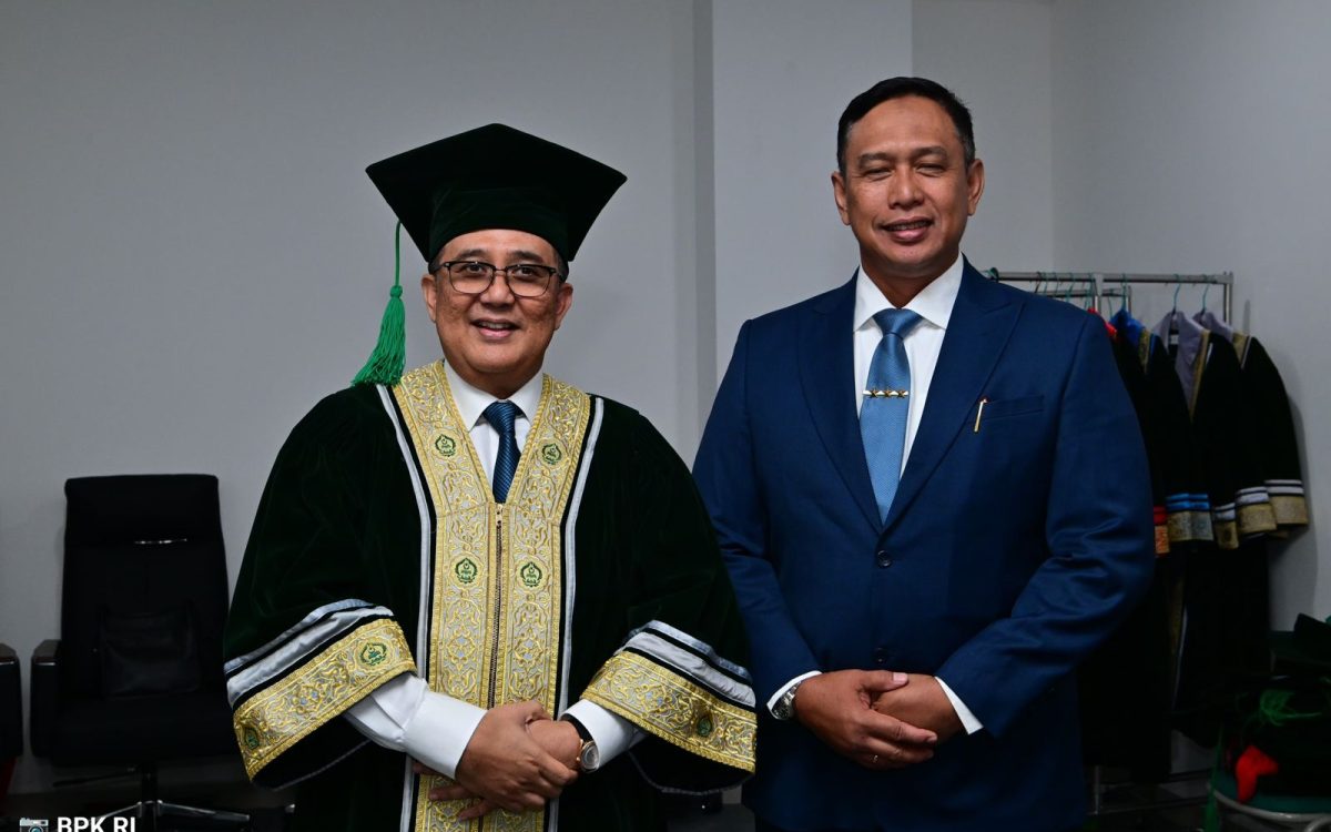 BPK RI Tegaskan Dukungan Program Ketahanan Pangan Nasional, Dirut BULOG Hadiri Pengukuhan Profesor Kehormatan Anggota VII BPK RI