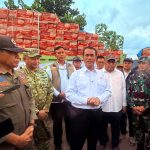 BULOG Gerak Cepat Salurkan 1.302 Ton Beras dan 7.000 Liter Minyak Goreng untuk Korban Bencana NTT