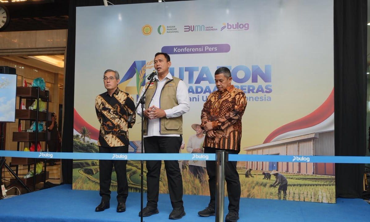 BULOG Cetak Rekor Sepanjang Sejarah, Pengadaan Beras Melampaui 4 Juta Ton