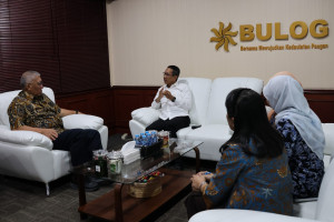 Dirut dengan Pemkot DKI Jakarta