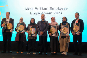 AWARDING HUMAN CAPITAL AWARD