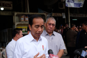 KUNJUNGAN PRESIDEN KE PASAR CIPINANG